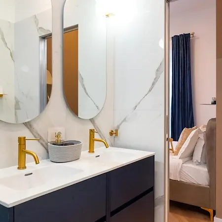 3 Suites, Freestanding Tub, Xl Luxury Rome