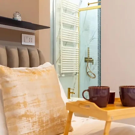 3 Suites, Freestanding Tub, Xl Luxury Apartment *
