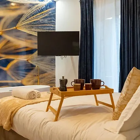 3 Suites, Freestanding Tub, Xl Luxury * Rome